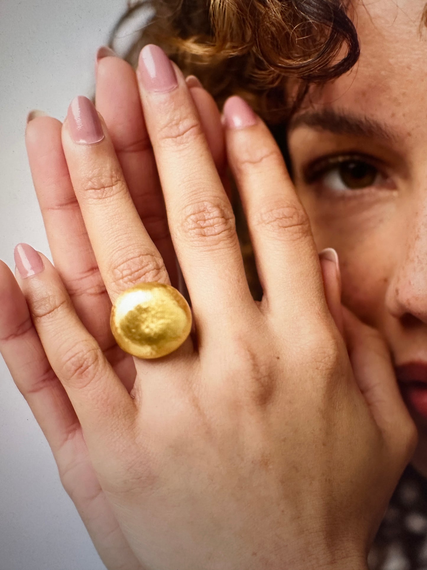 solara ring gold Julie Vos