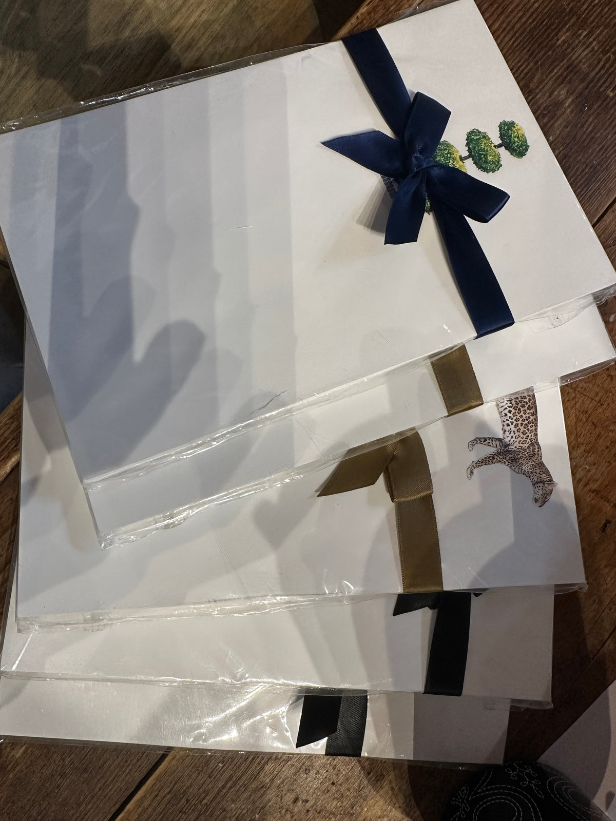 Ribbon notepads