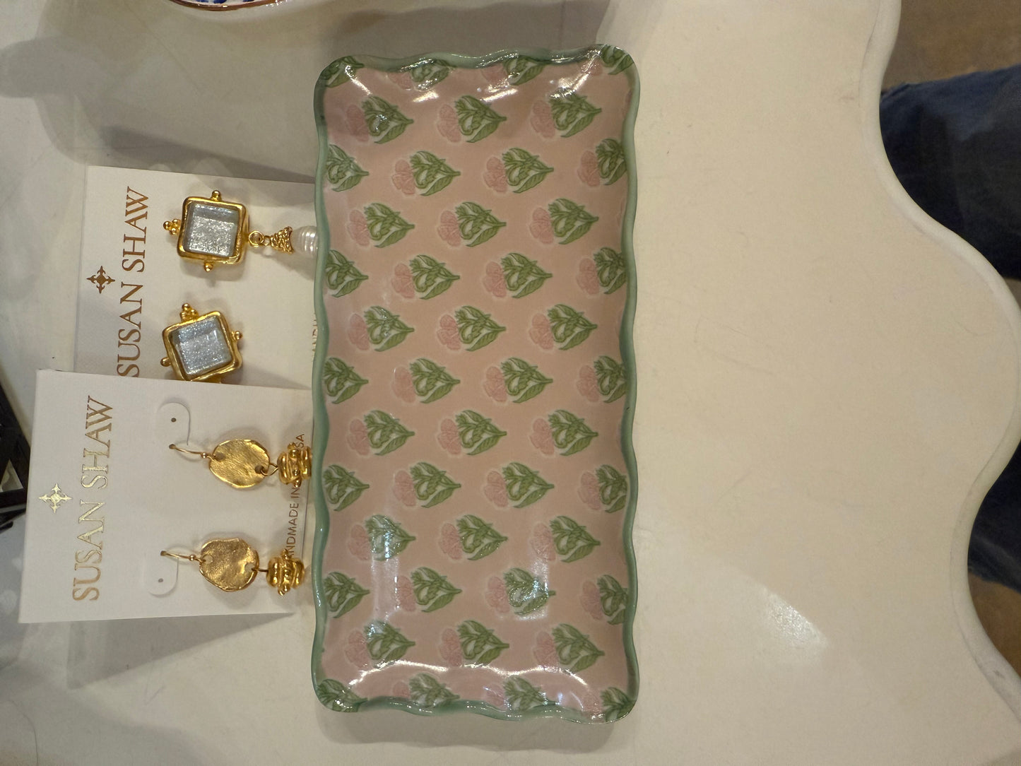 Scalloped Edge Trinket Tray