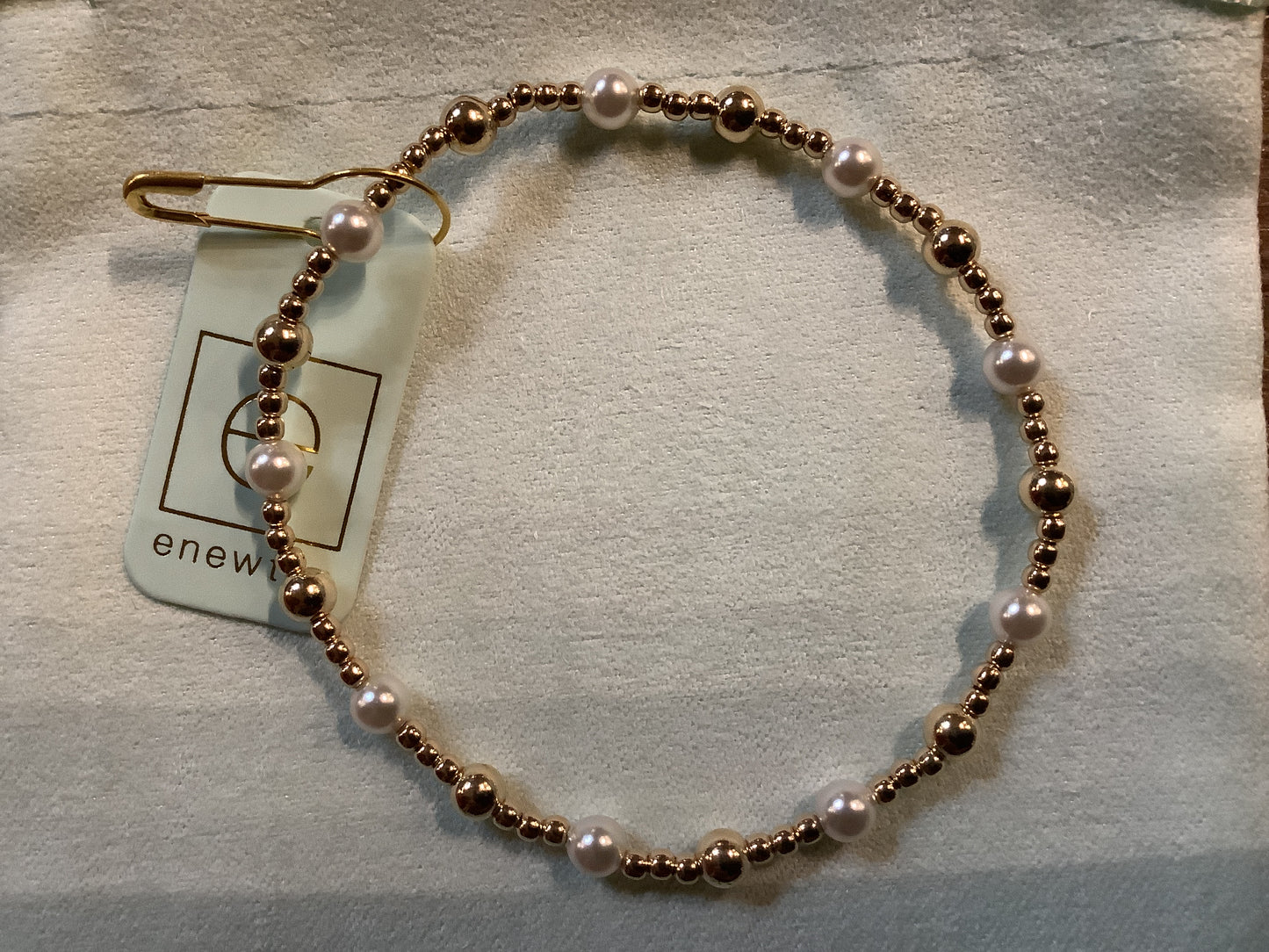 CL GLD SINC 4MM PRL ENEWTON