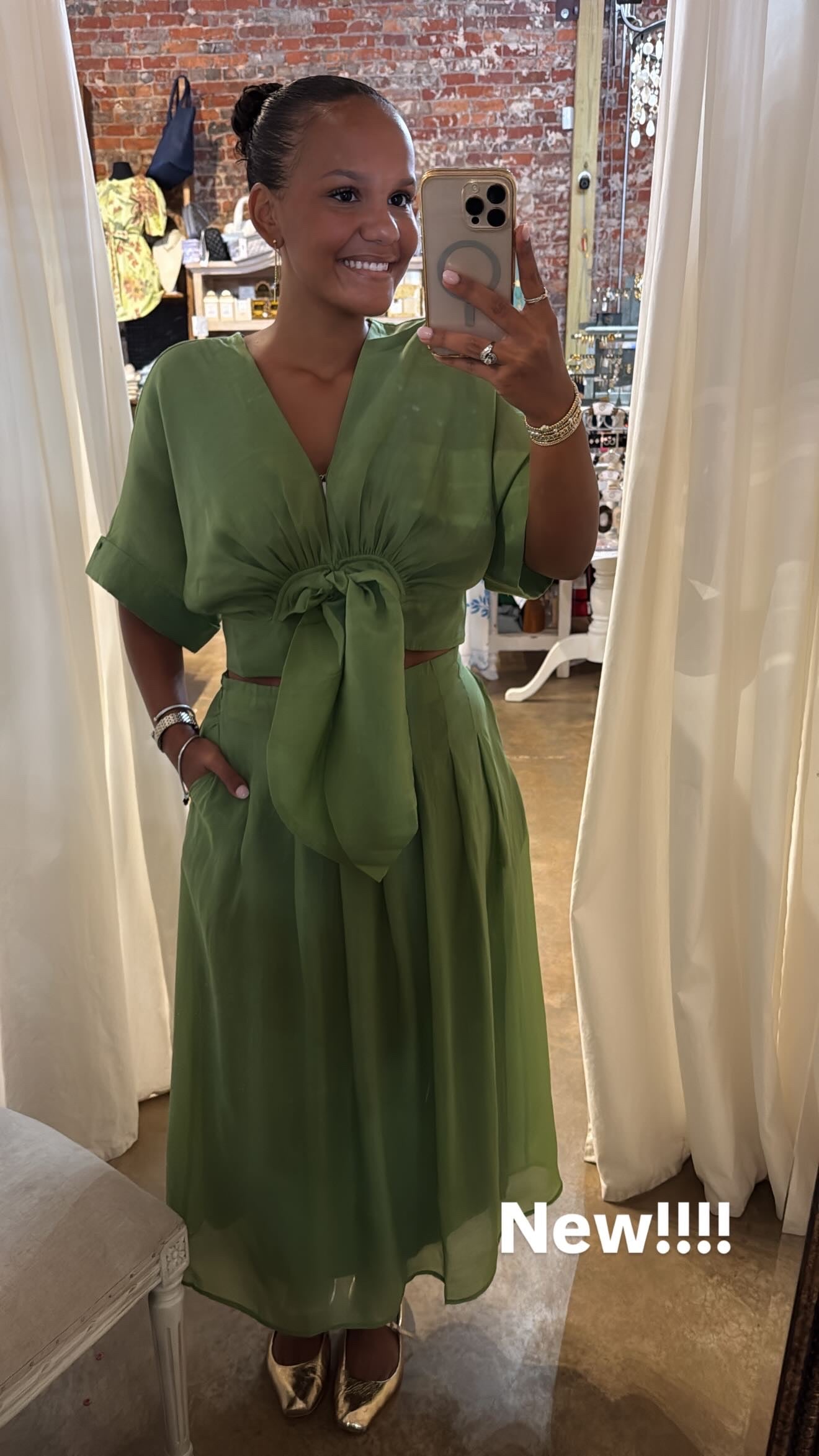 Green Moss Tie Top