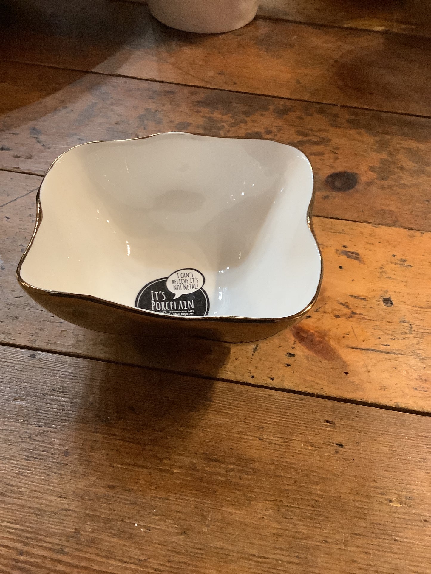 PAMPA BAY SQUARE SNACK BOWL