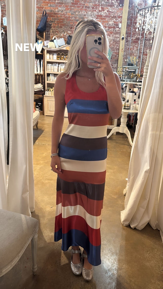 Fishtail Color Maxi
