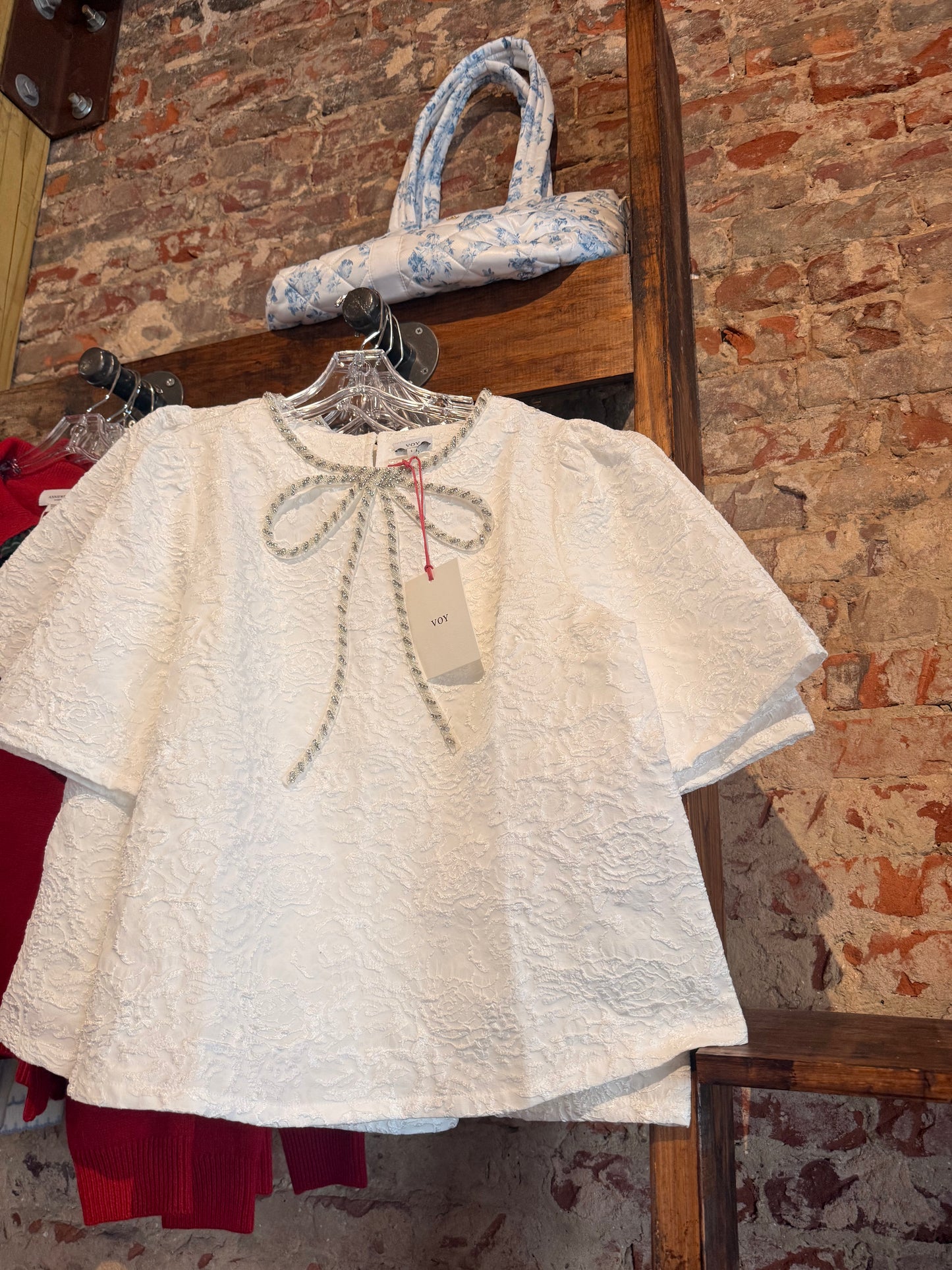 Silver Bow White Top