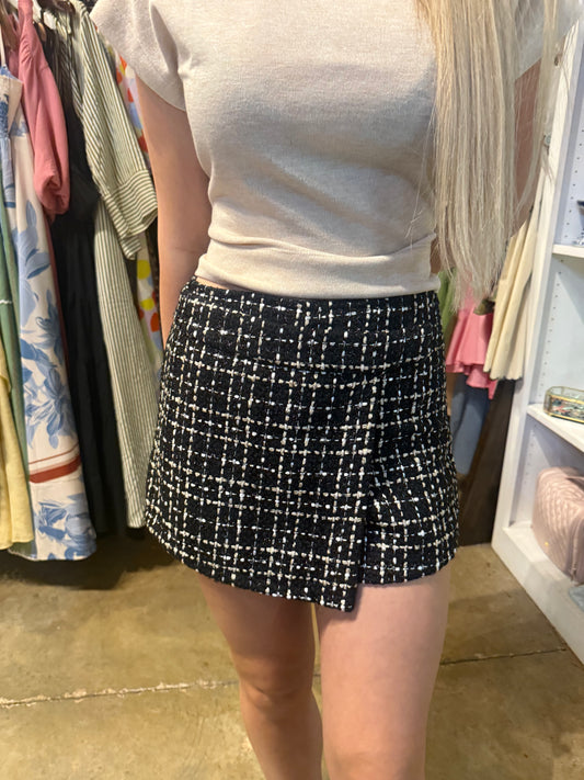 Tweed On the Town Skort