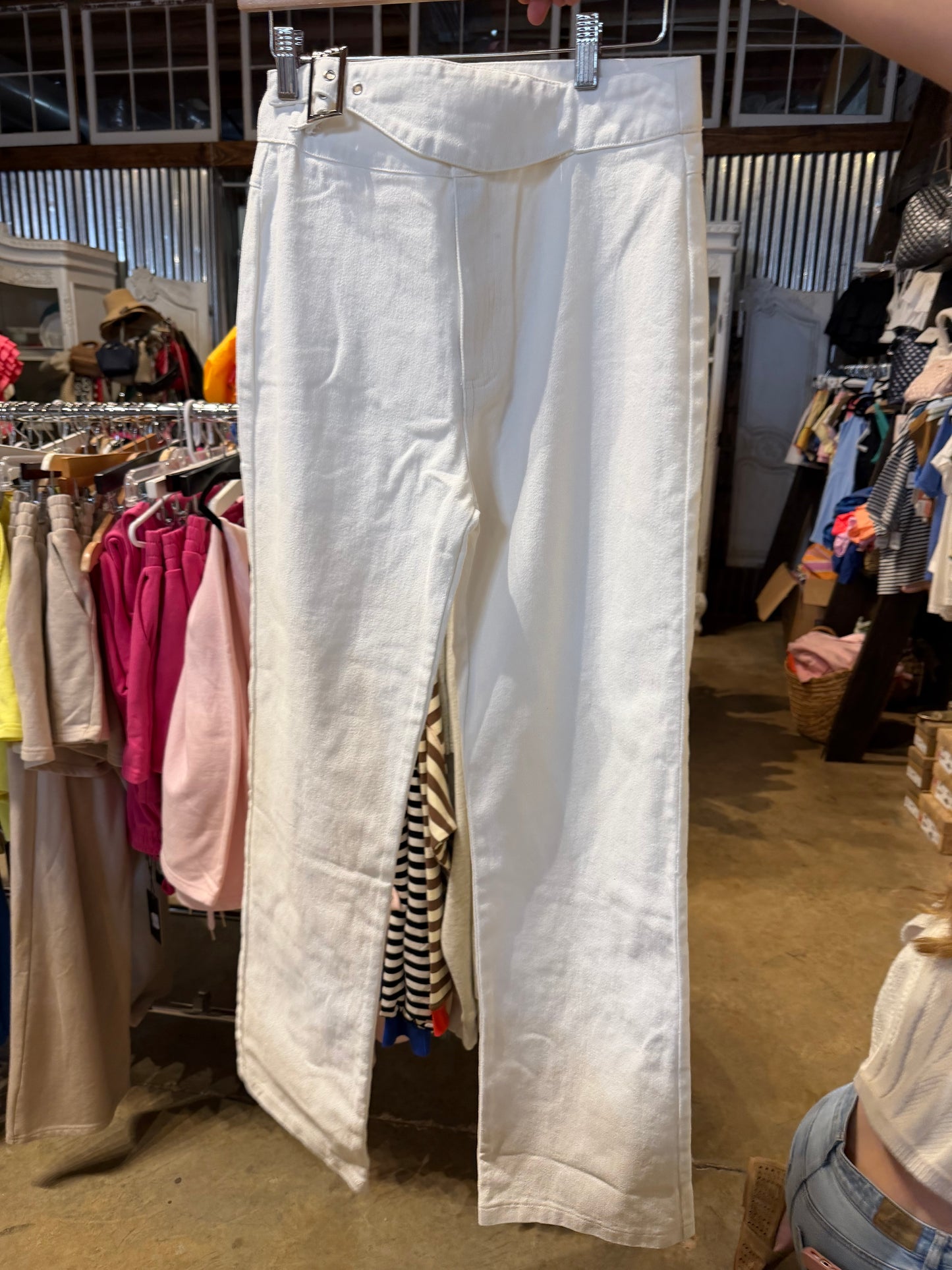 Off White Jeans With Belt