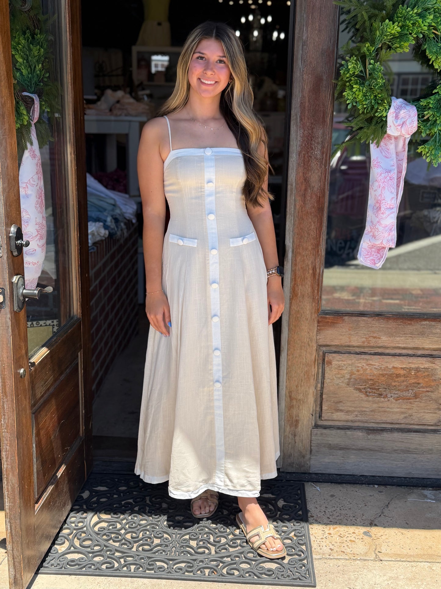 Linen Contrast Detail Back Bow Midi Dress