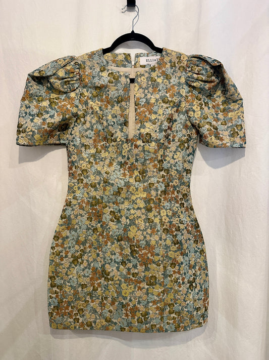 Tasmin Puff Sleeve Dress and yellow floral cocktail