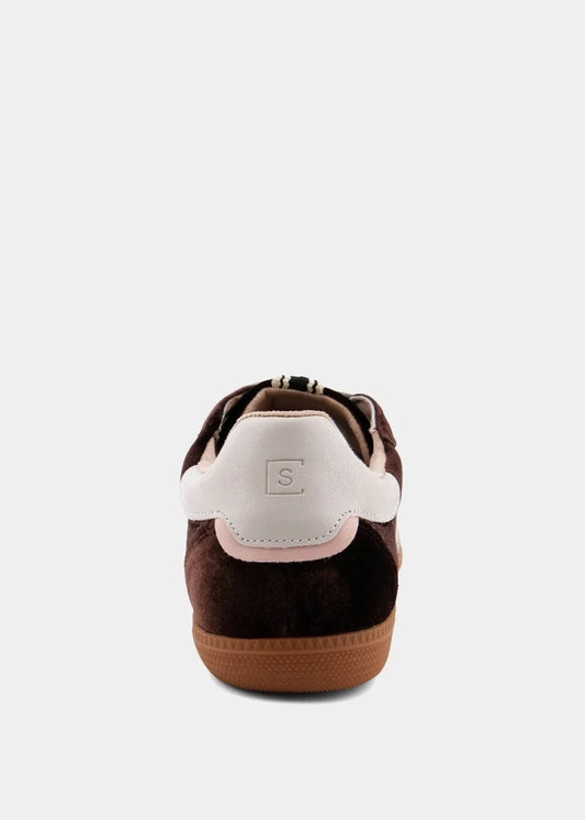 Stevie Sneaker