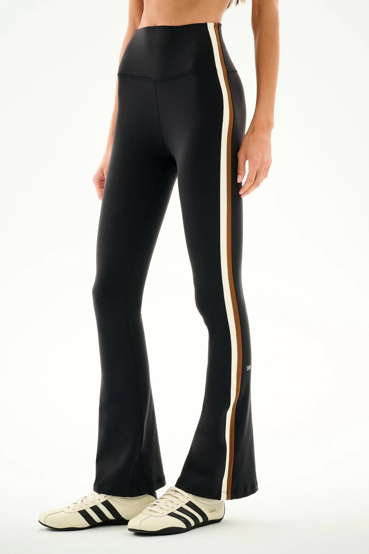 Raquel High Waist Supplex Flare 30 Black/Cream