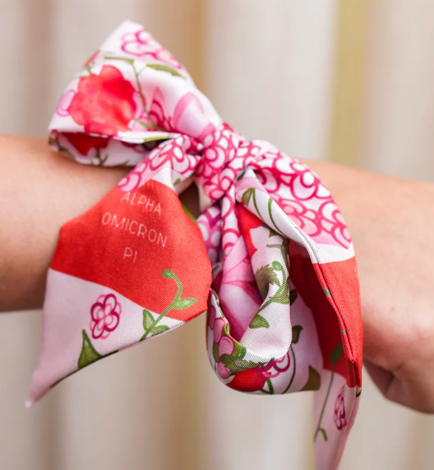 Alpha Omicron Pi Heirloom Scarflette