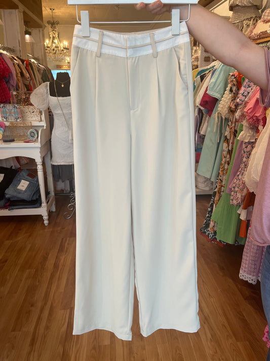 Cream Pleated Wide Pants