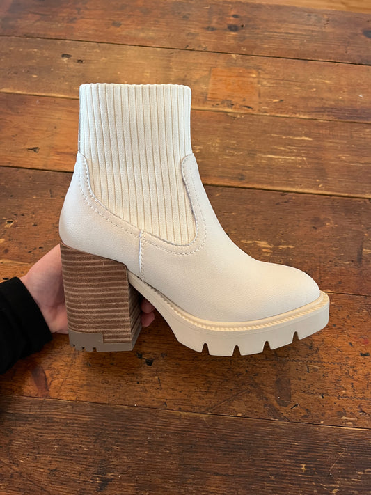 Vedder Off White Platform Heel